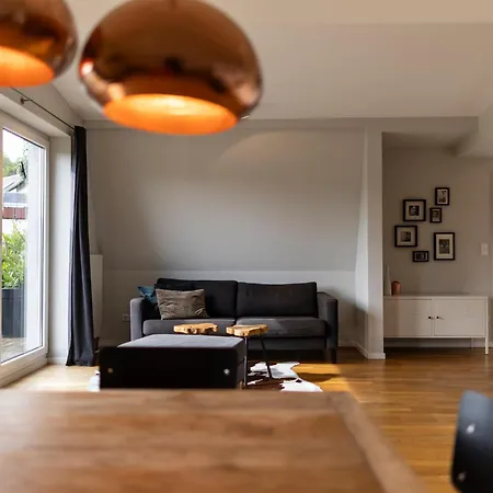 Apartment The 11a *